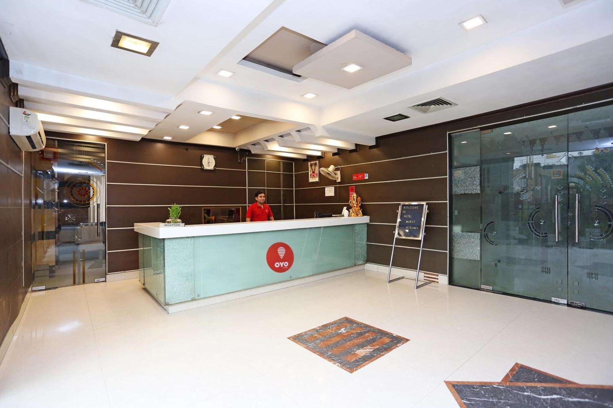 גאזיאבאד Hotel O Mukut Regency מראה חיצוני תמונה