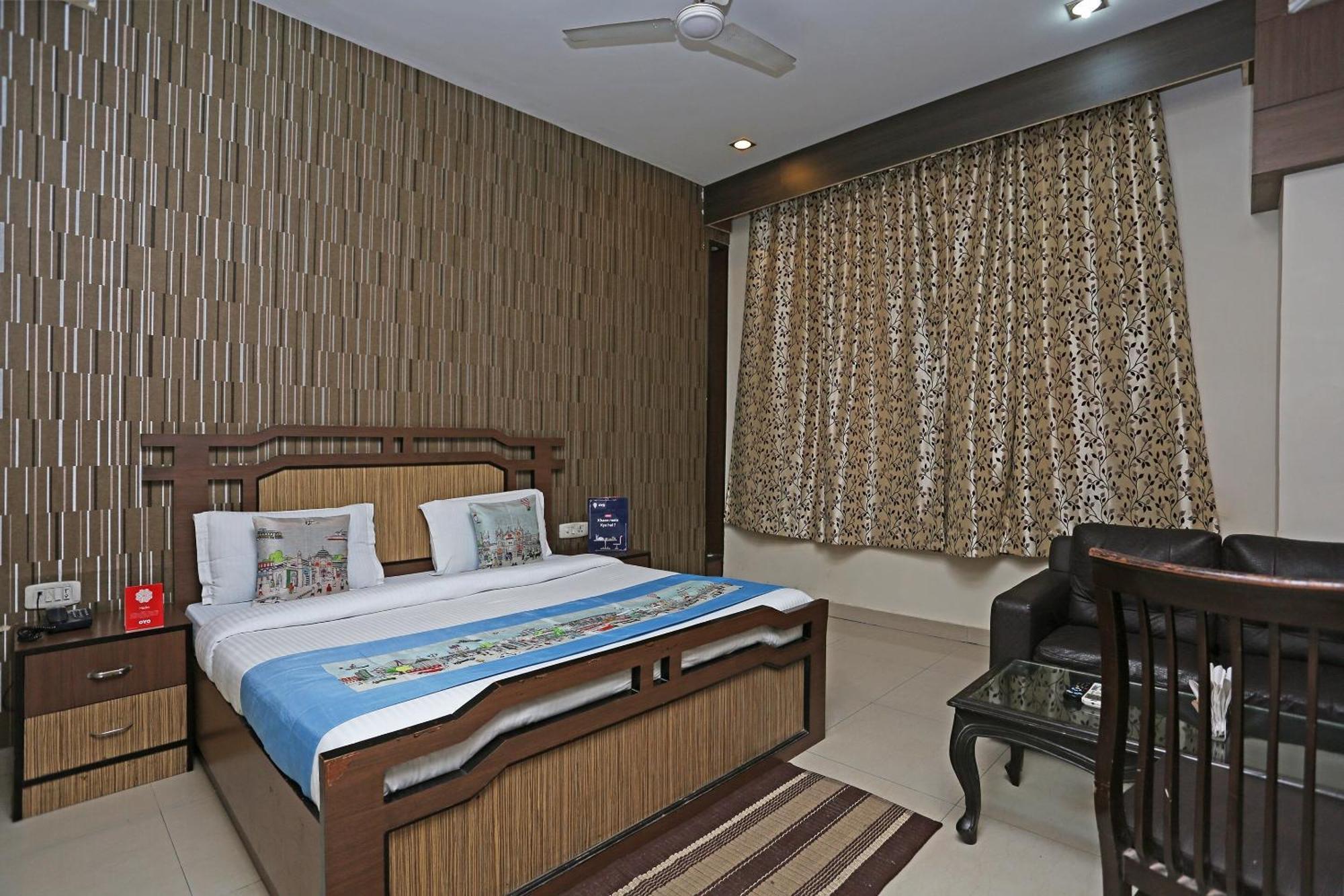 גאזיאבאד Hotel O Mukut Regency מראה חיצוני תמונה